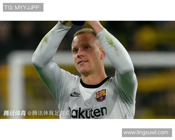 足球明星腰伤事件引发的职业生涯危机与未来发展探讨